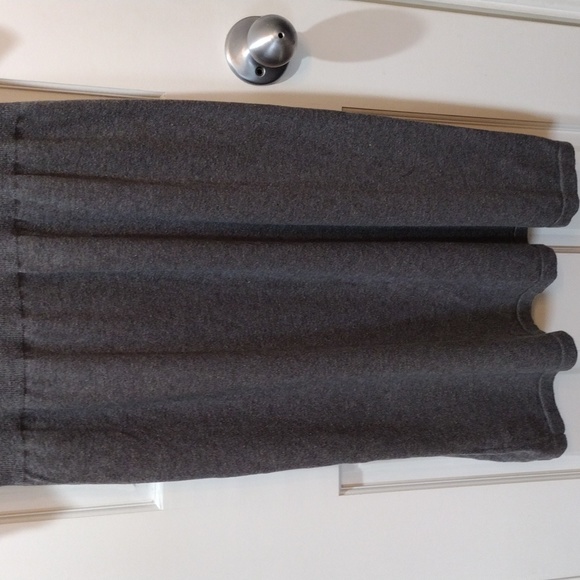 Michael Kors sweater dress. - Picture 7 of 11